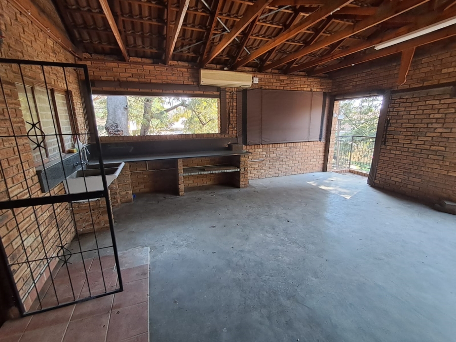 3 Bedroom Property for Sale in Bodorp North West